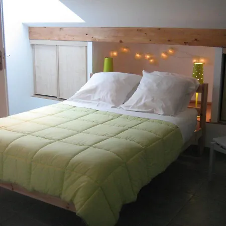 D'hotes Les Coquelicots Bed & Breakfast Marieulles