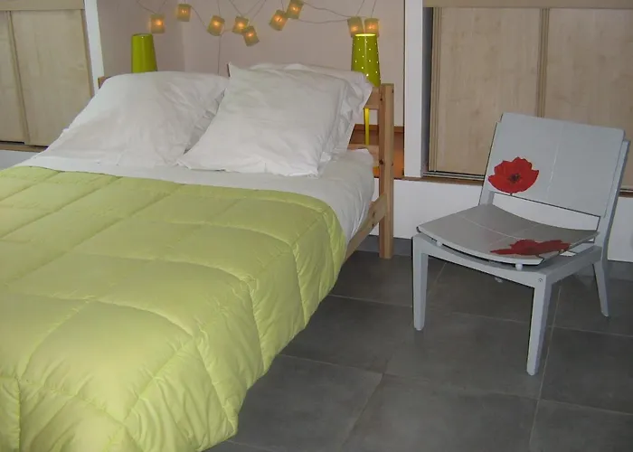 D'hotes Les Coquelicots Bed & Breakfast Marieulles